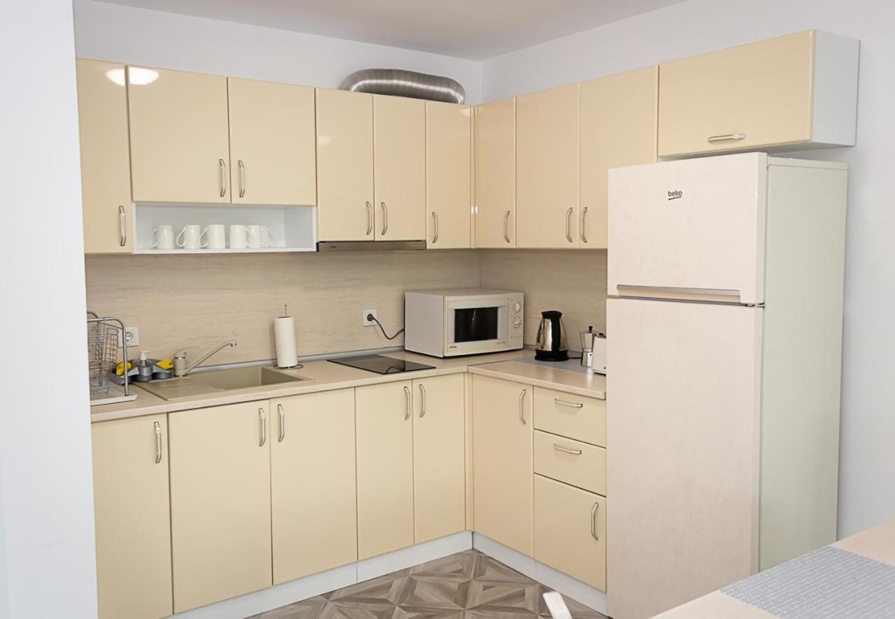 Apartment Lilia カヴァルナ エクステリア 写真